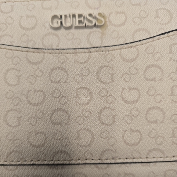 GUESS Women’s Taupe G Logo Faux Leather Wallet Zip Around Style - Picture 2 of 8
